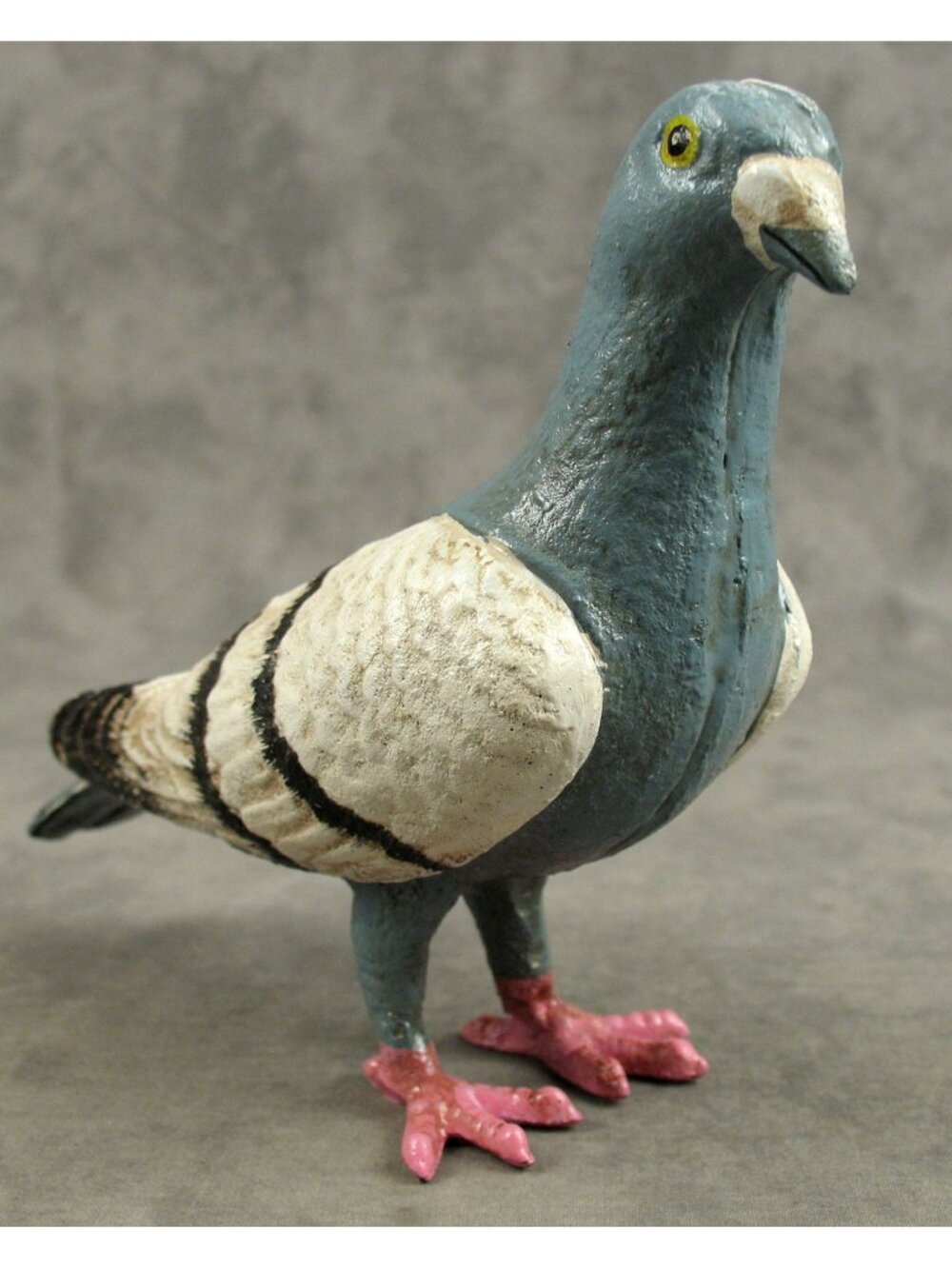Vintage Style Cast Iron Pigeon Statue New York Bird Dove Garden Decor NWOT